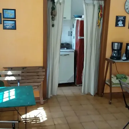 Hostel Easy *